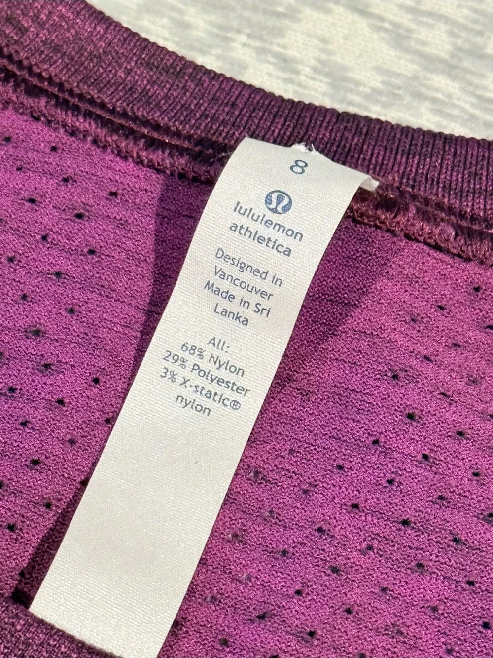 Lululemon /// Women’s Breeze By Muscle Tank - Aurora / Black - Size 8
